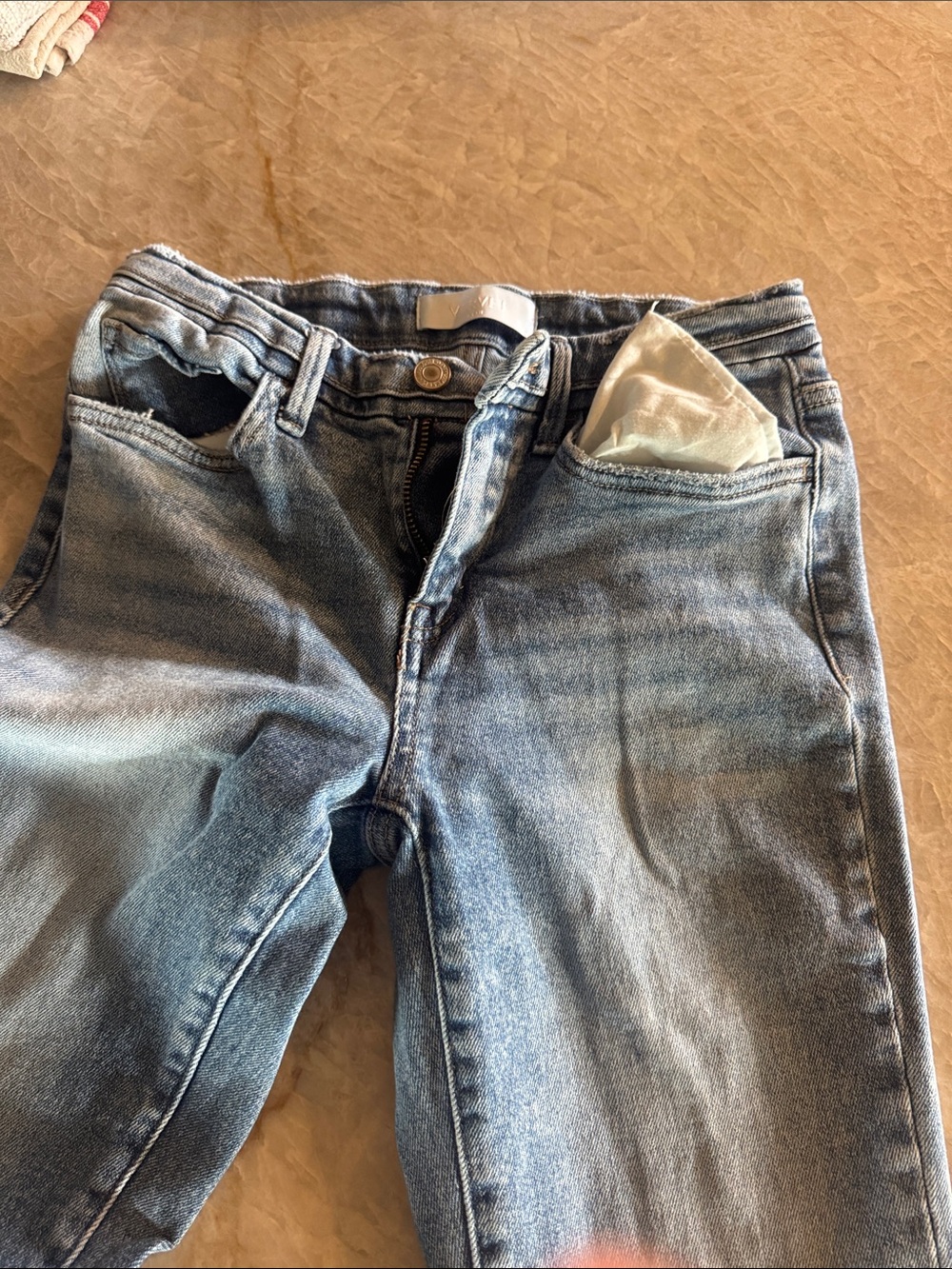 Women’s Straight Leg Light Blue Washed Jeans